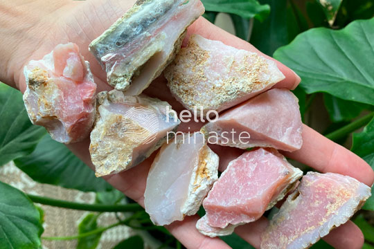 pembe ham opal taşı elde doğal taş dış çekim